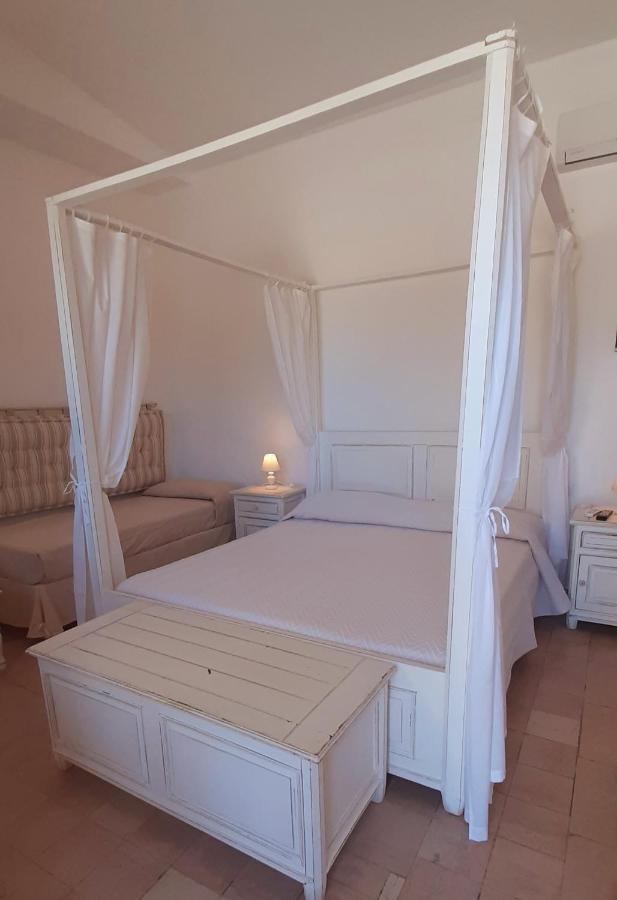 Antica Masseria Ficazzana - Tenuta Marina Di Pescoluse Bagian luar foto