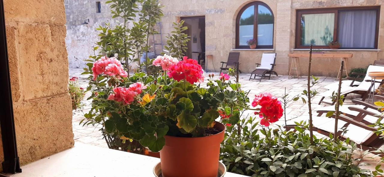 Antica Masseria Ficazzana - Tenuta Marina Di Pescoluse Bagian luar foto