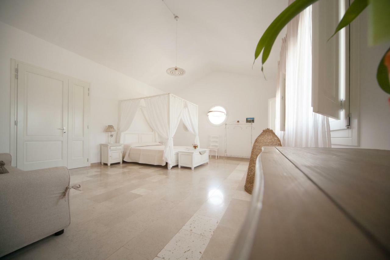 Antica Masseria Ficazzana - Tenuta Marina Di Pescoluse Bagian luar foto